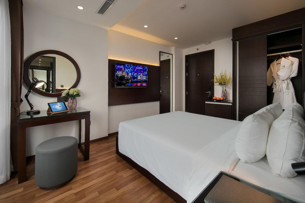 Hanoi Fiesta Hotel & Spa 14/42