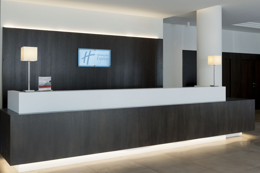 Holiday Inn Express Antwerp City North 12/76