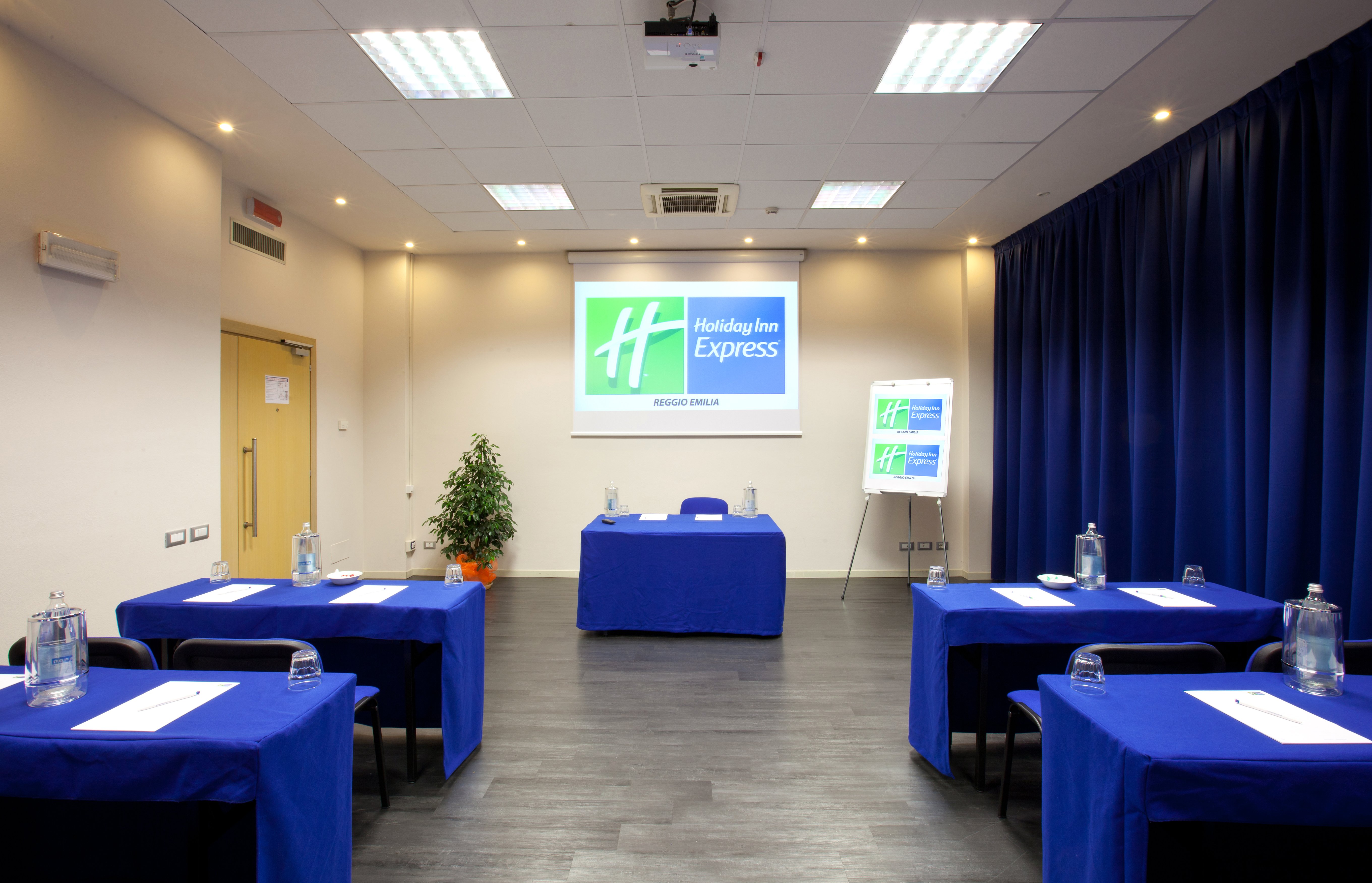 Holiday Inn Express Reggio Emilia 32/61