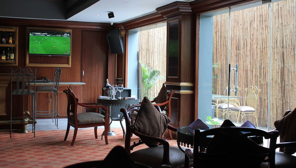 The Maya Hotel 42/50