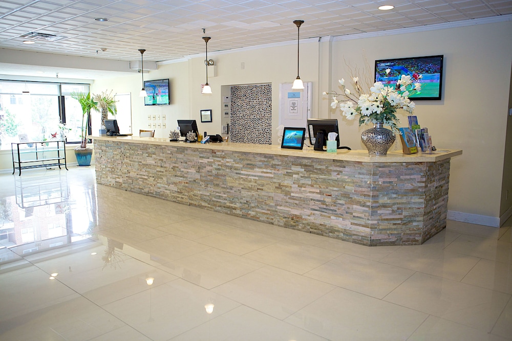Long Beach Hotel 3/60