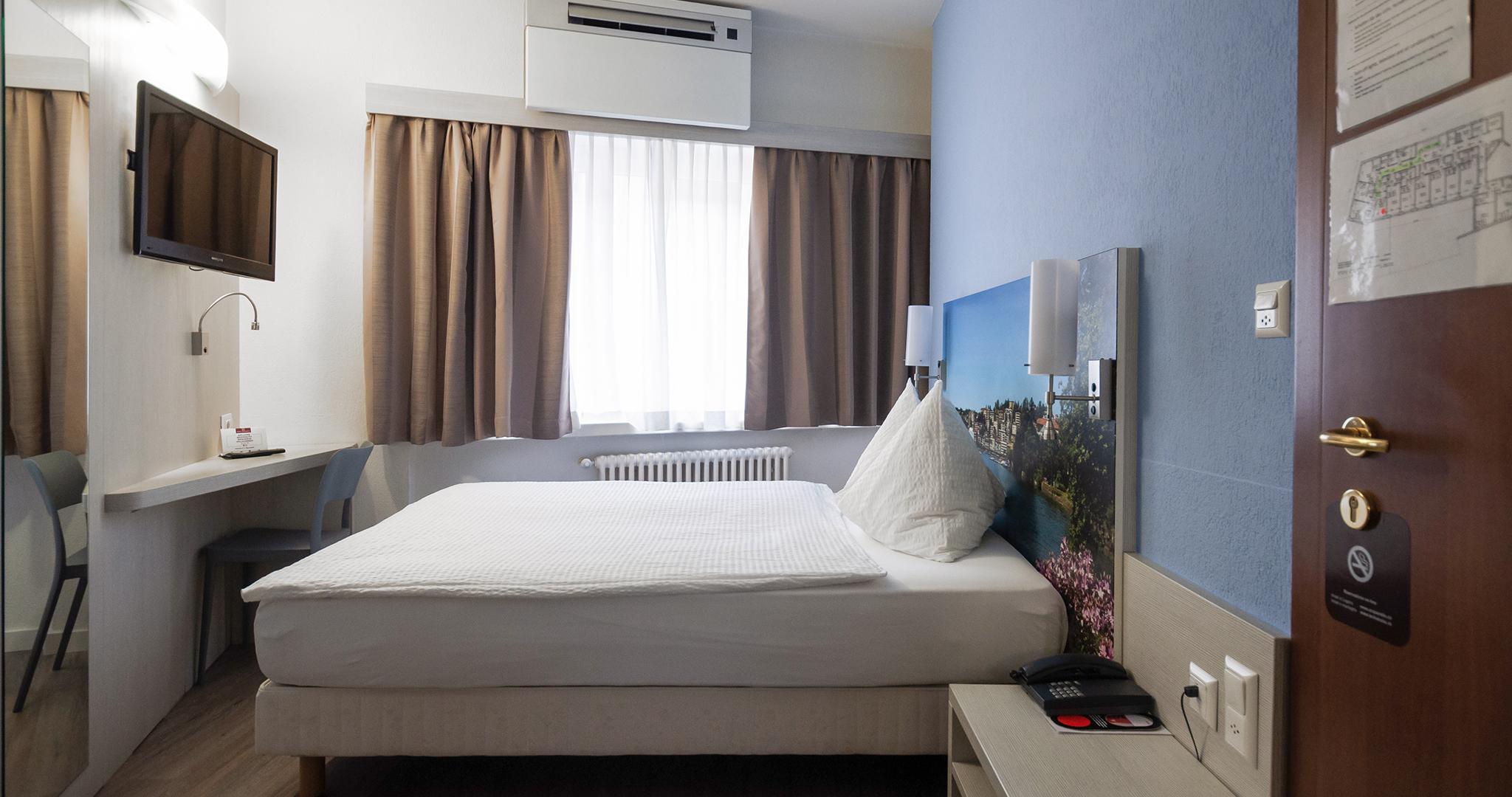 Standard, Single, Double Bed