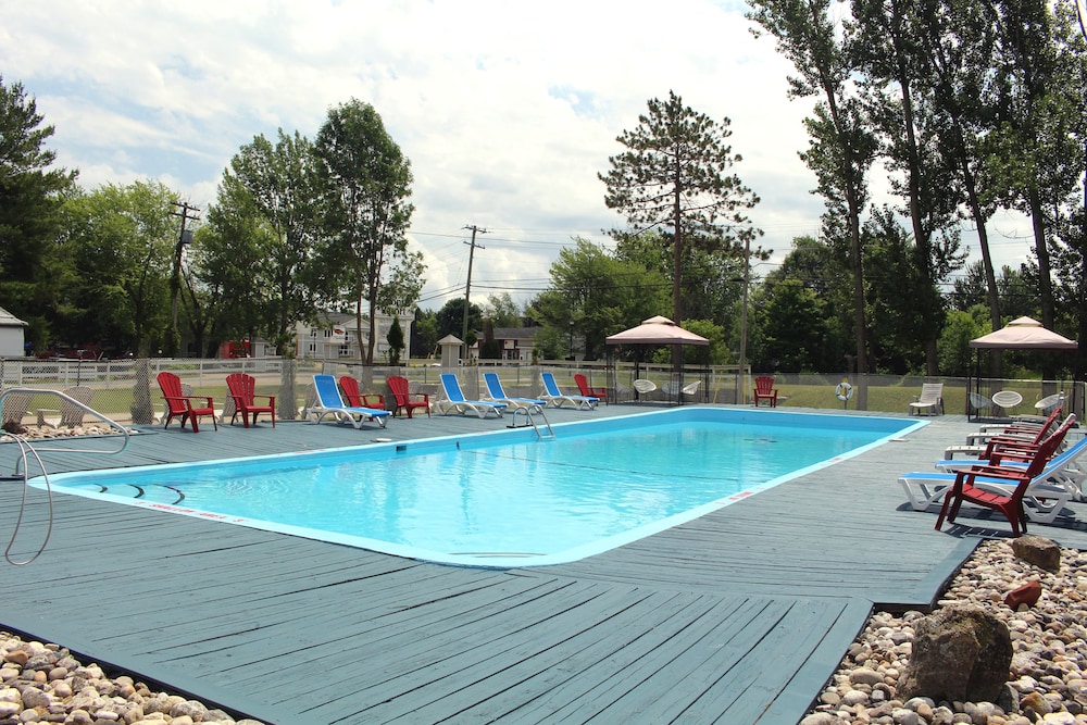 Colonial Resort and Spa 39/70