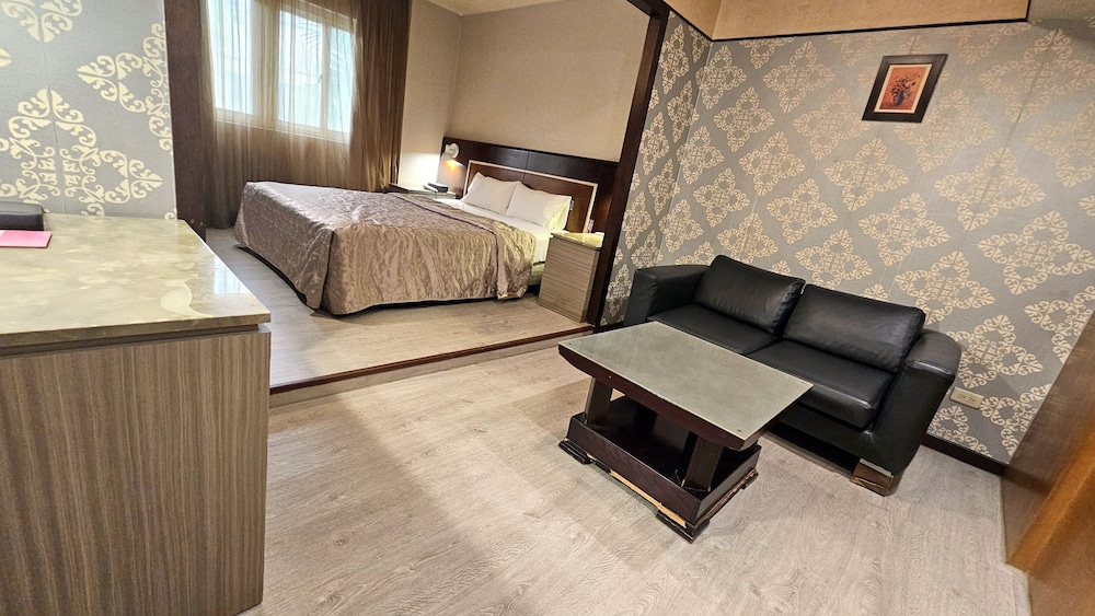 Beckham Motel 49/64