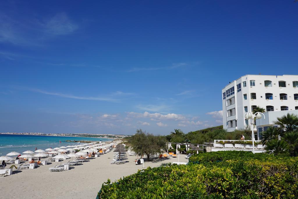 Grand Hotel Costa Brada 36/43