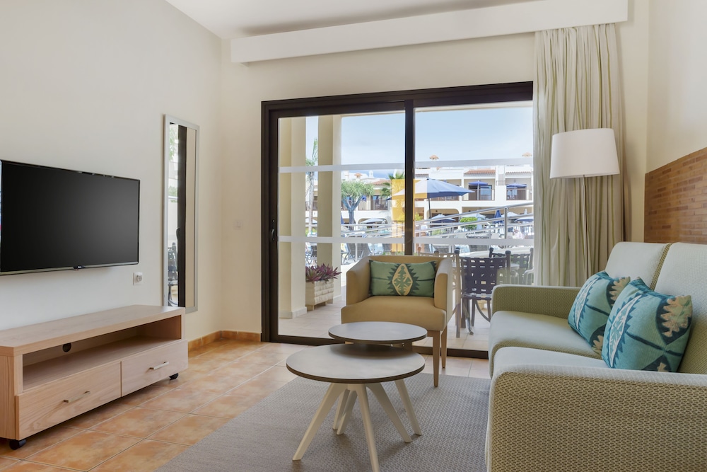 Hilton Vacation Club Royal Sunset Beach Club Tenerife 44/68