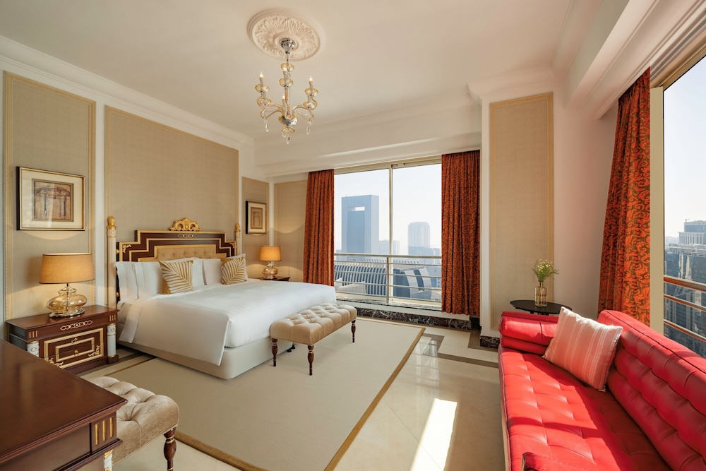 Dusit Hotel And Suites 17/64