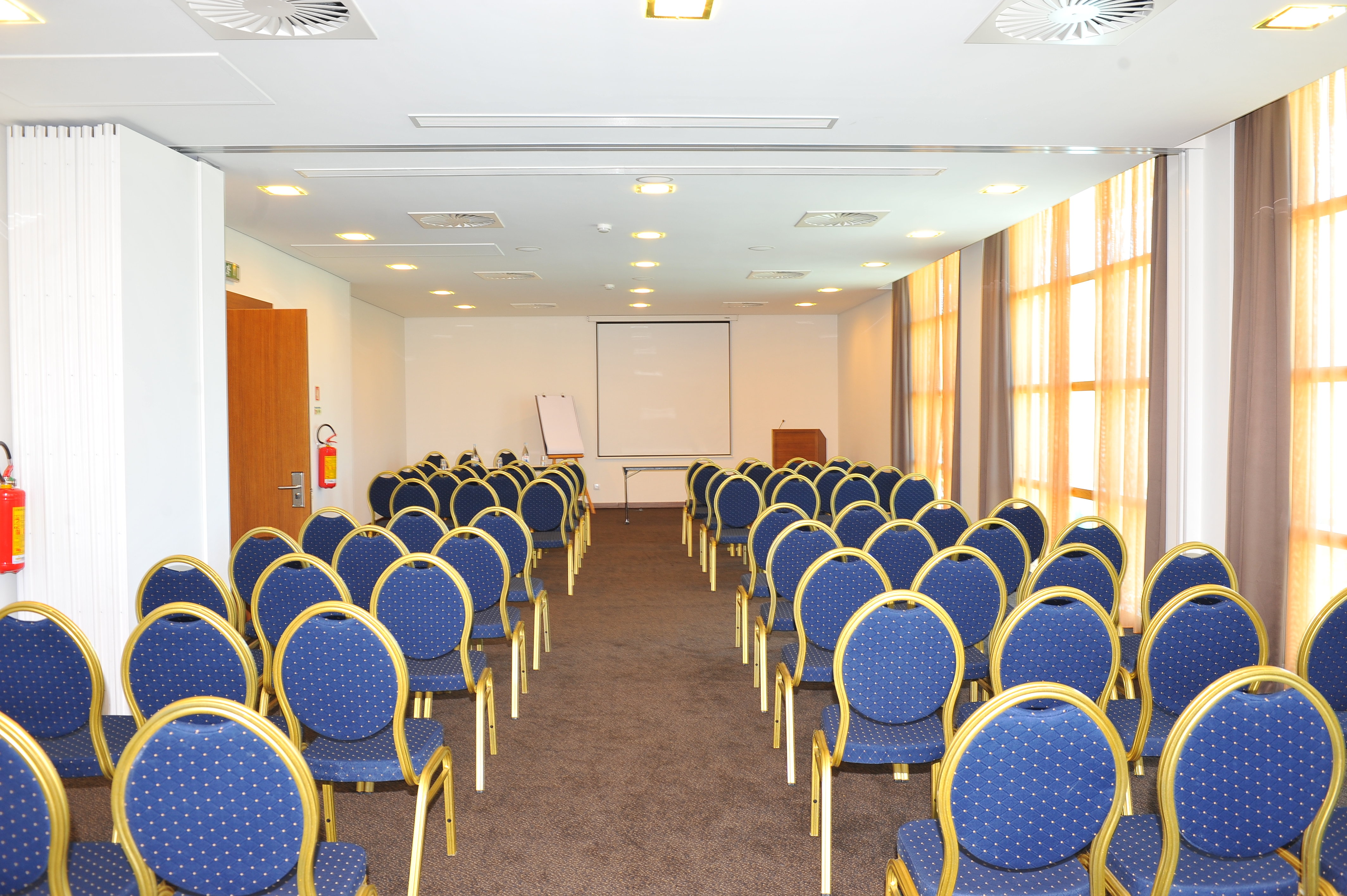Axis Porto Business & Spa Hotel 33/34