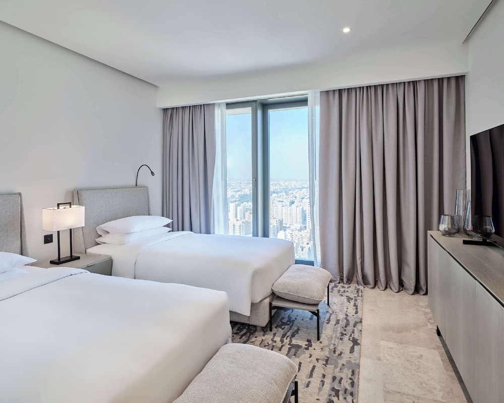 Grand Hyatt Kuwait Residences 8/44