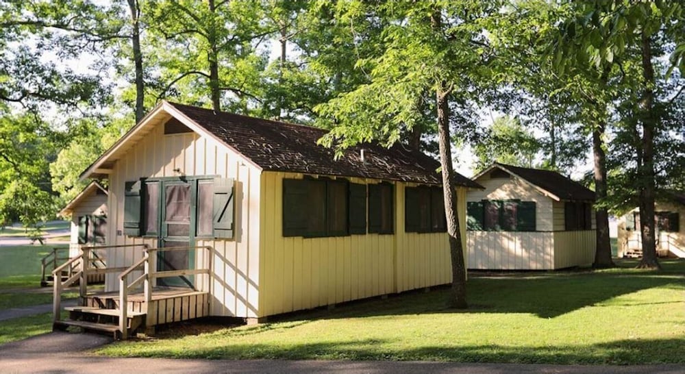 The Lodge at Mammoth Cave 1/25