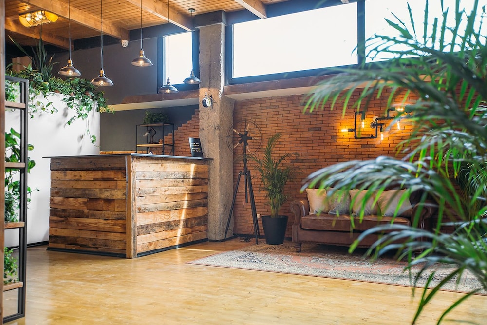Timber Boutique Hotel 3/25
