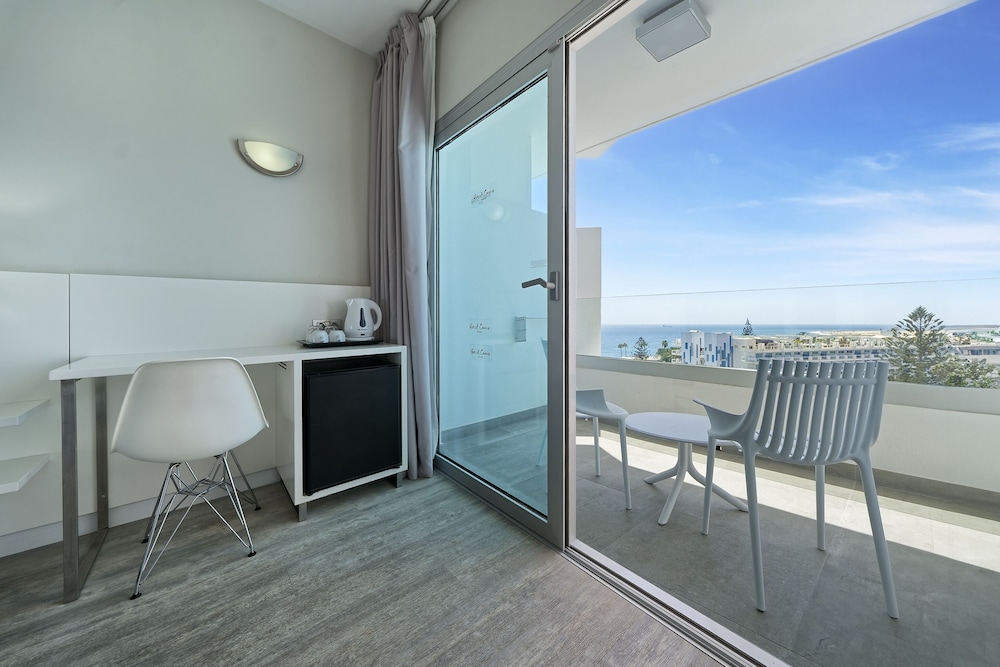 Caserio Hotel 55/55