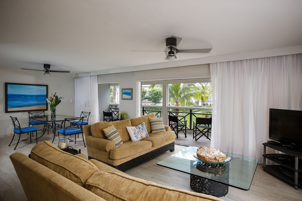 Ocean Club Resort 42/62