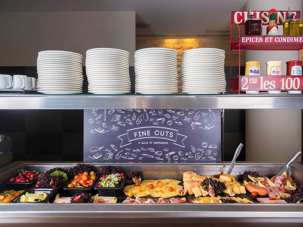 restaurant-cafeteria