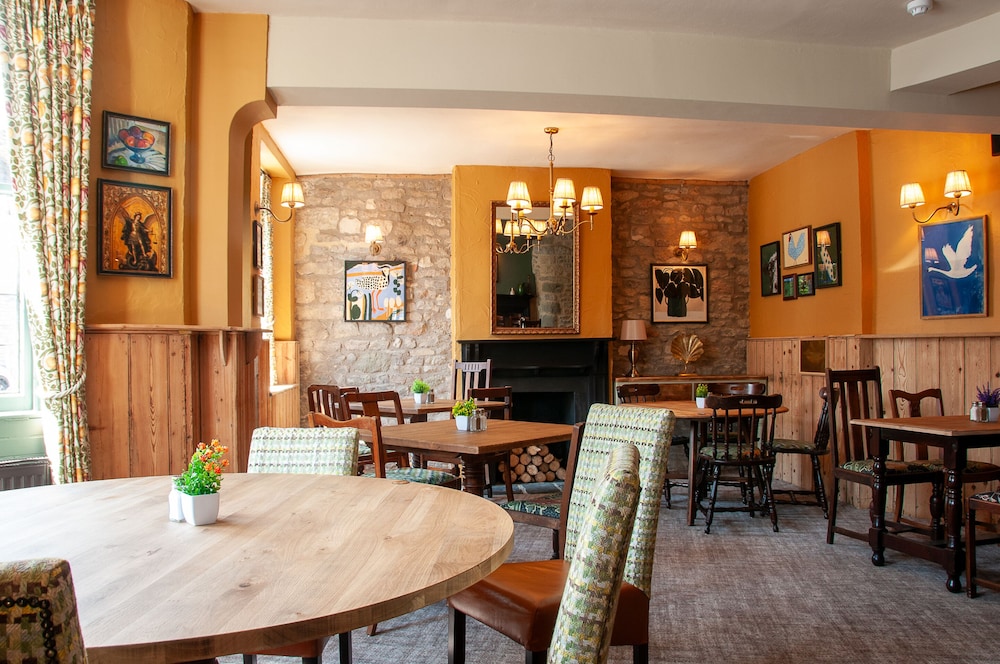 The George Inn 31/49