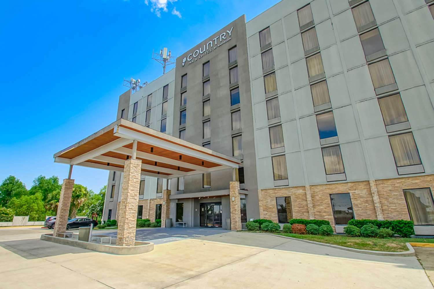 Country Inn & Suites By Radisson, New Orleans I-10 East, LA 32/35