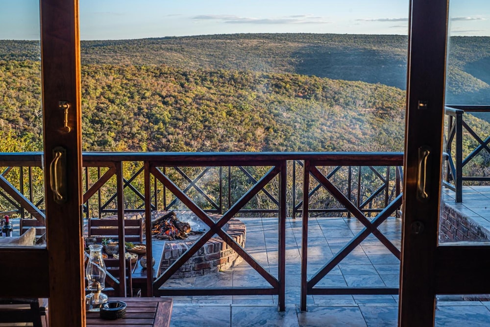Dinkweng Safari Camp 3/41