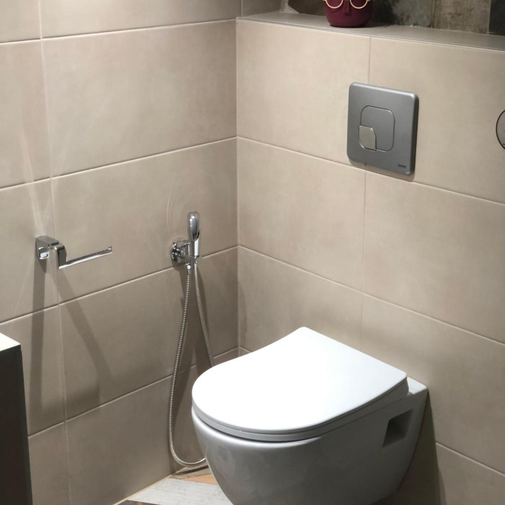 Athanasia Rooms 37/39