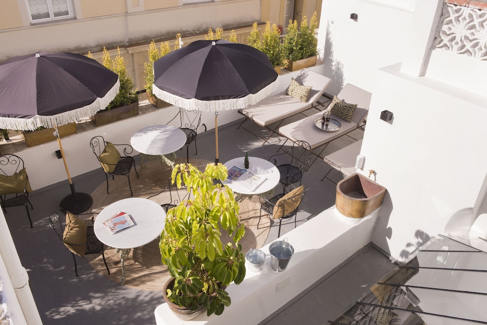 Casa Canovas Boutique Hotel 40/50