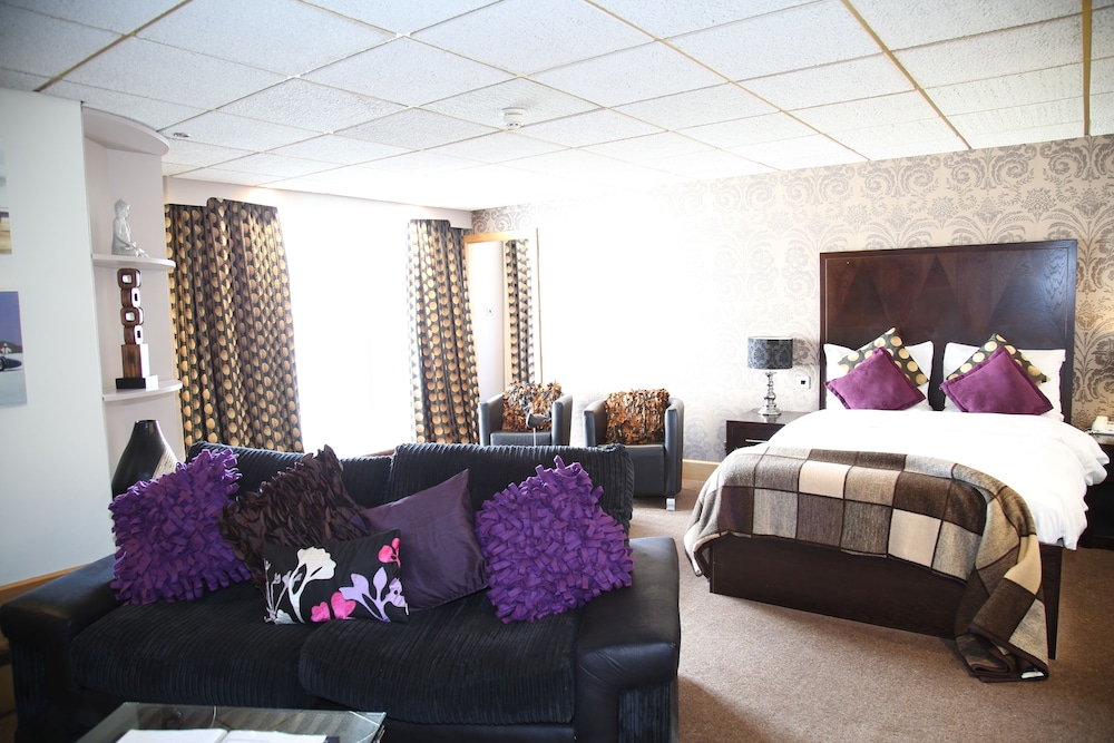 Inn On The Prom 18/42