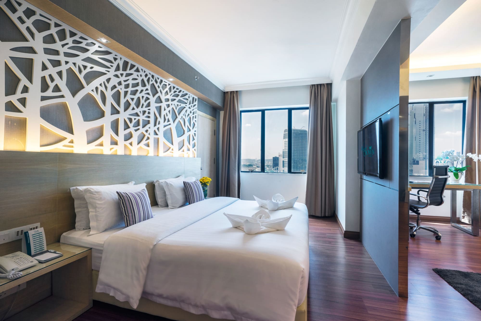 جناح جونيور بسرير كينج، Crystal Crown Hotel Petaling Jaya 3/5