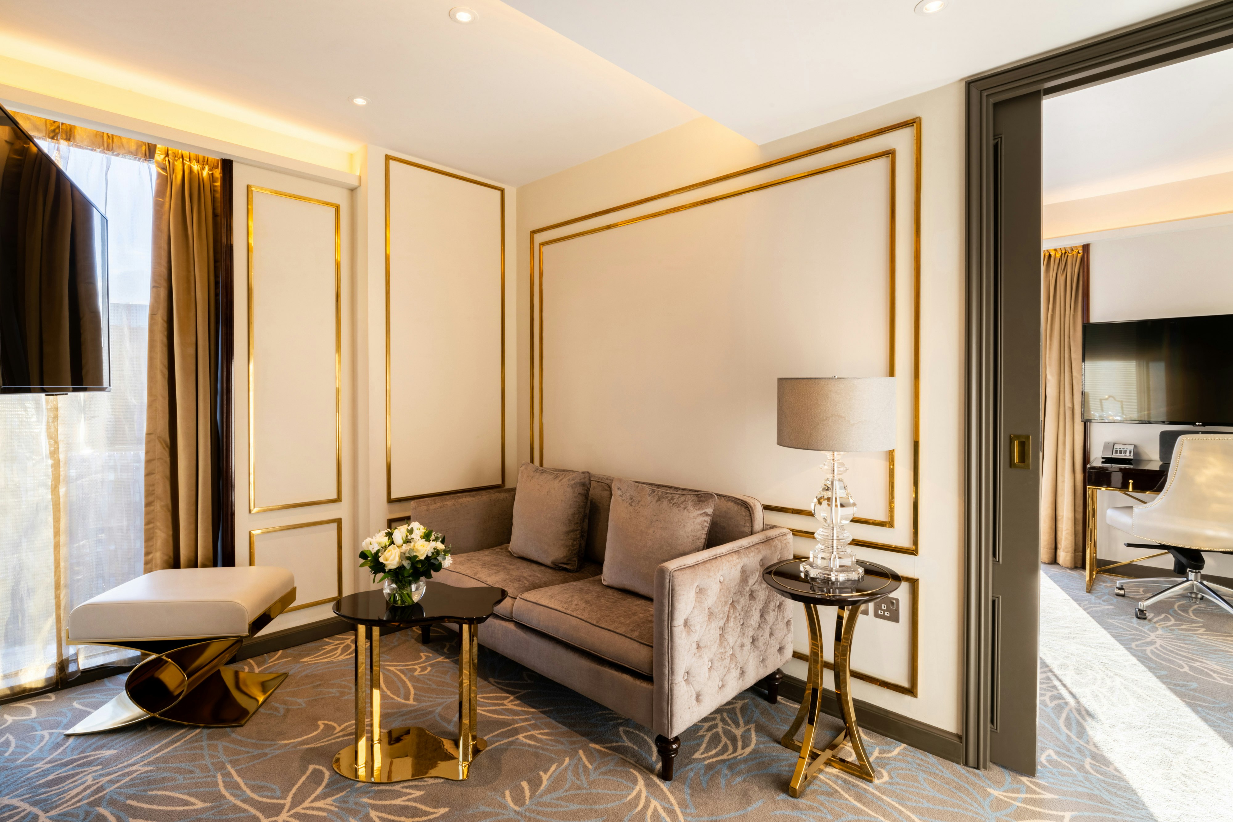 Leonardo Hotel London Aldgate - Formerly Hotel Saint 42/50