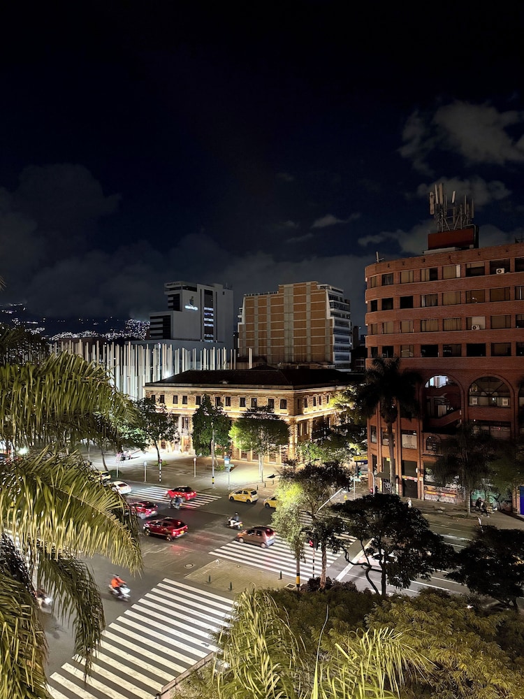 Hotel Plaza Mayor 4/64