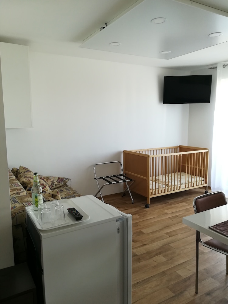 Jura Hotel 37/49