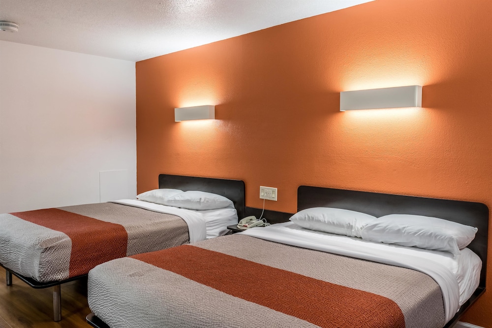 Motel6 Florence, KY - Cincinnati Airport 17/40