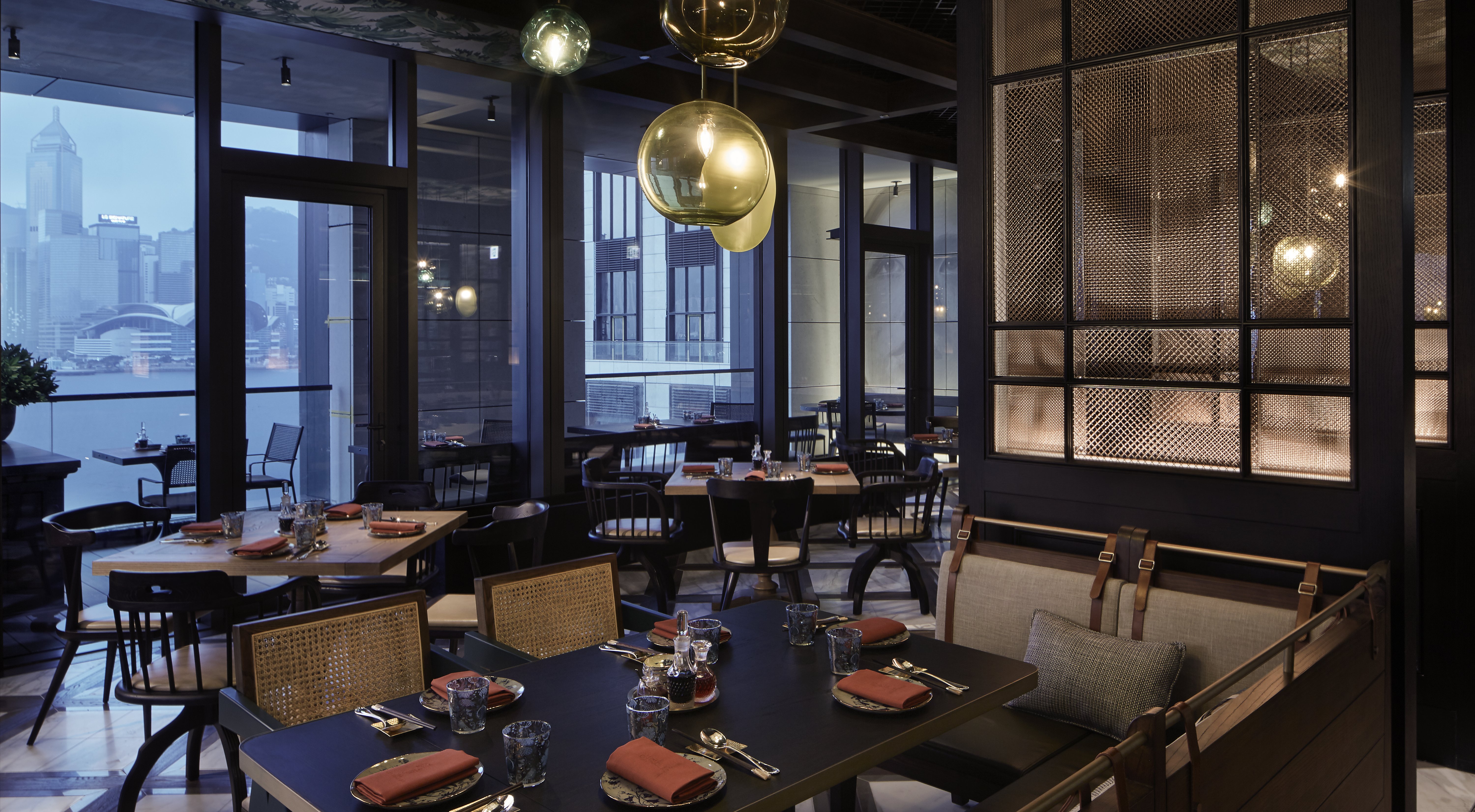 Rosewood Hong Kong 63/85