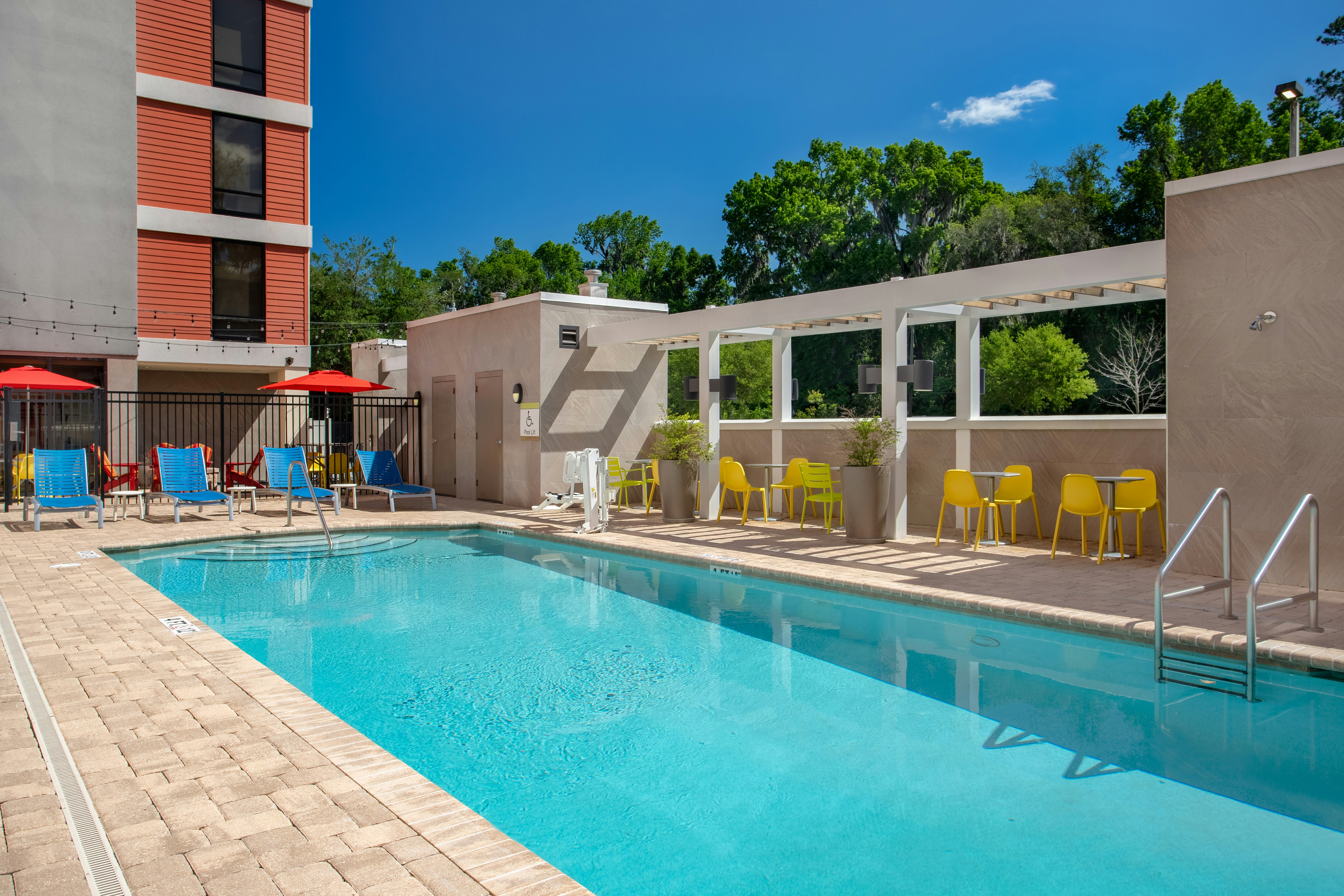 Home2 Suites by Hilton Gainesville Medical Center 32/32