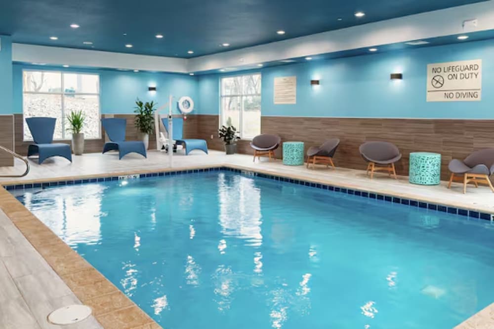 Hampton Inn & Suites by Hilton Irving DFW Airport North 30/56