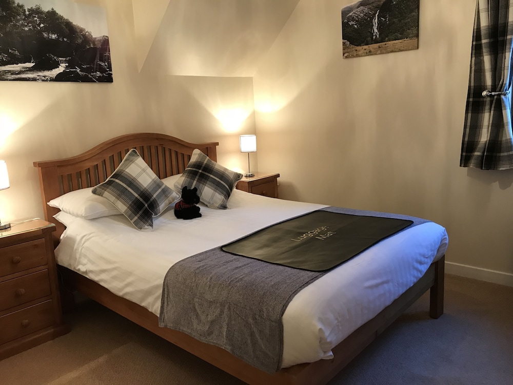 BEN NEVIS GUEST HOUSE 6/35