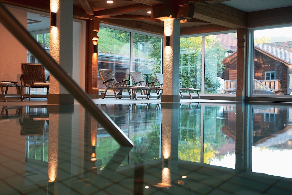 Hotel Lamm Mitteltal 25/50