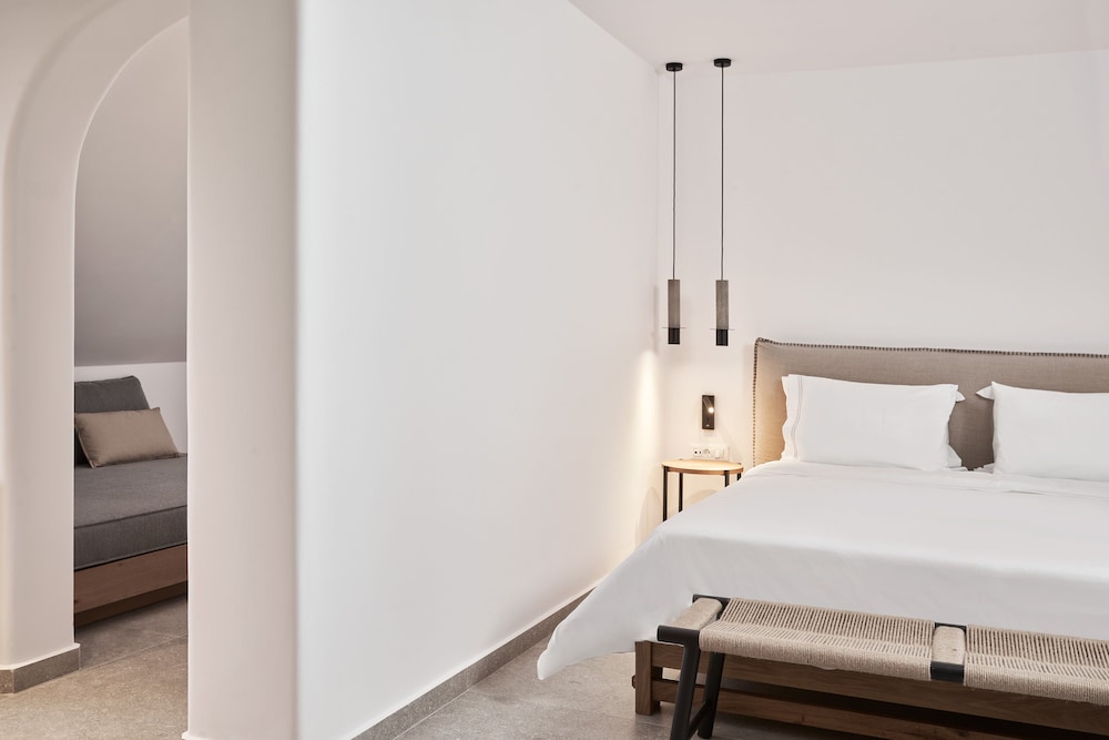 SantAnna Luxury Suites 13/37