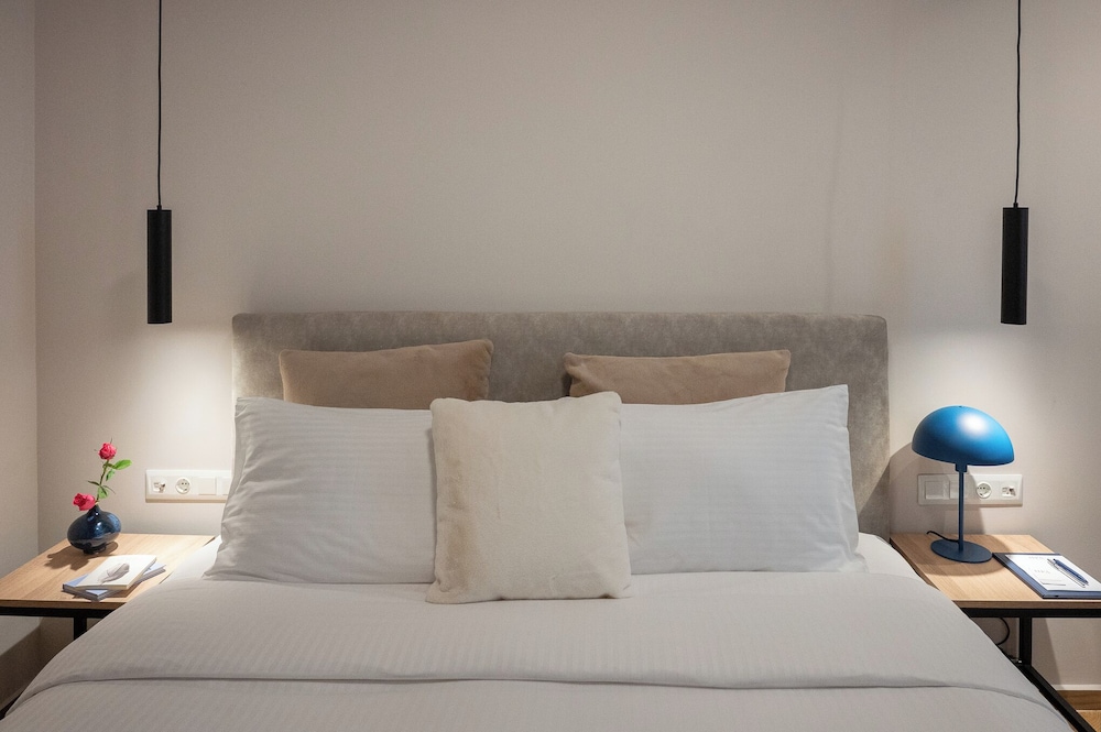 IRA Hotel photo4
