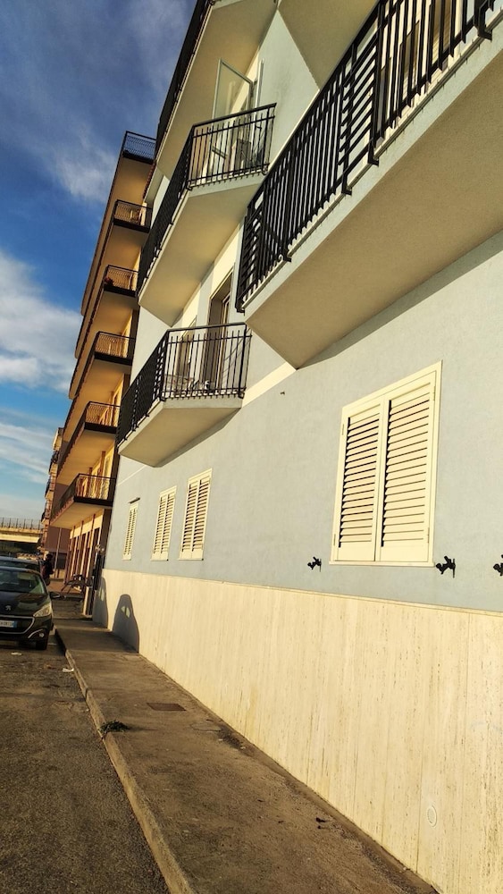 B&B Rossini 25/27