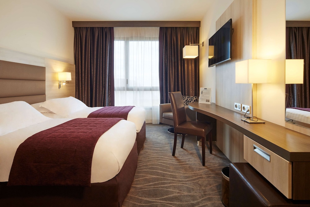 Kyriad Prestige Lyon Est Saint Priest Eurexpo Hotel And Spa 18/72