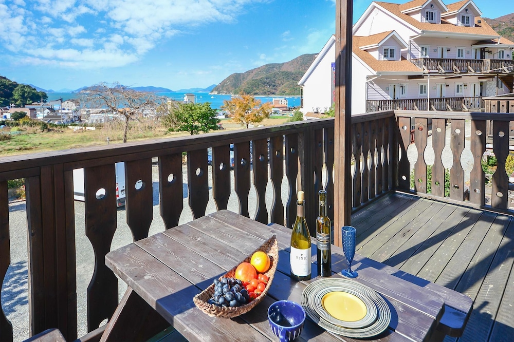 Geoje Gaonara Pension 35/50