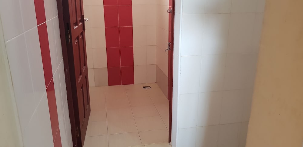 Prestige Leisure Hotel 19/50