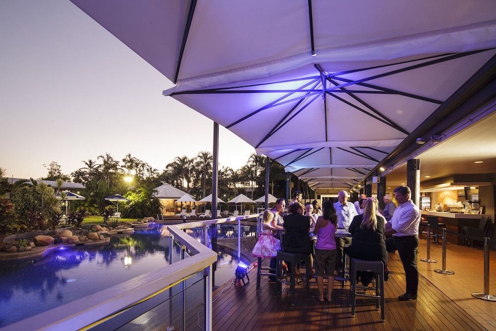 MERCURE TOWNSVILLE 41/61