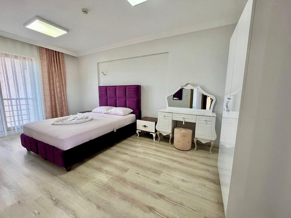 Poyraz Konuk Evi 8/44