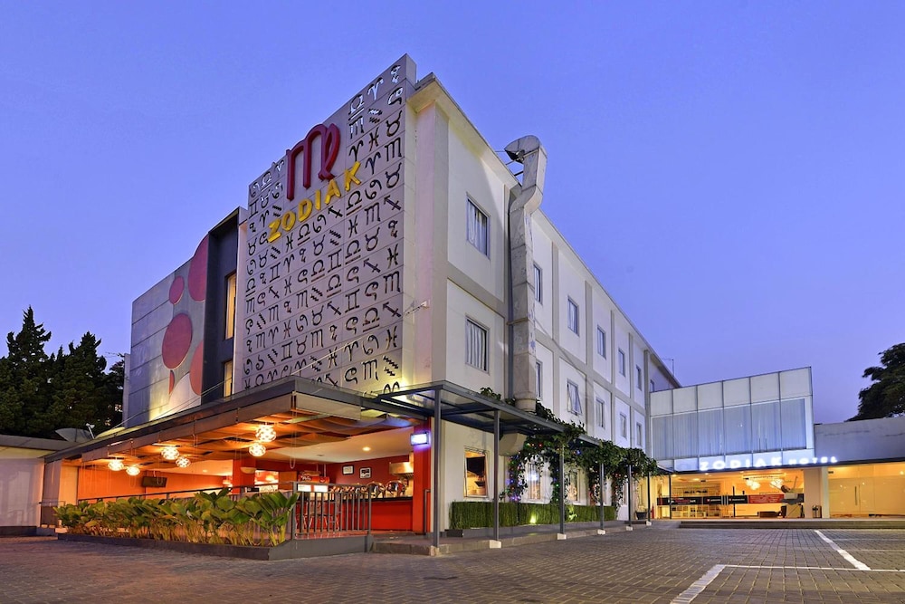 Zodiak Sutami by KAGUM Hotels in BANDUNG