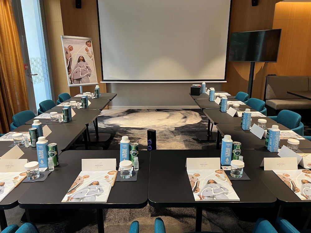 Mercure Paris 17 Batignolles 61/71