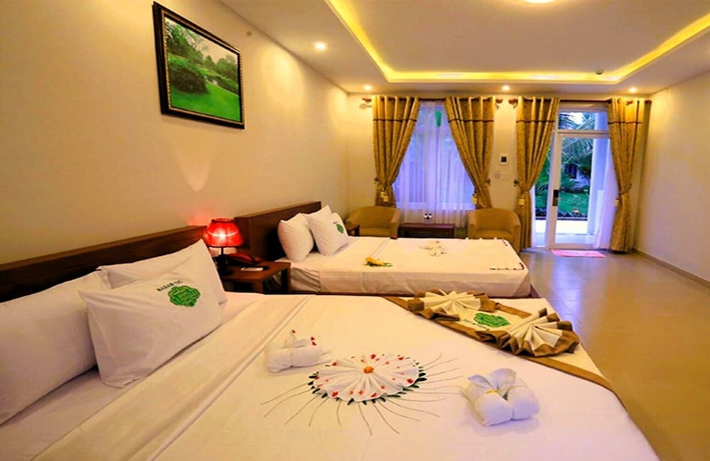 Saigon Emerald Resort 24/72