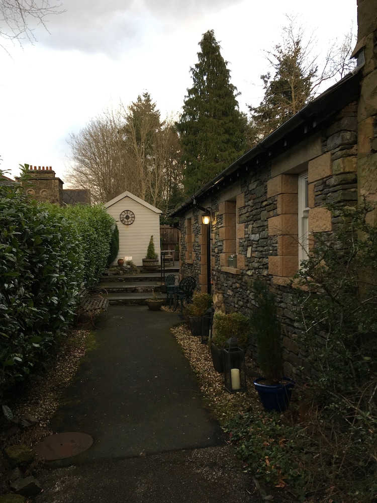 Ivythwaite Lodge 44/50