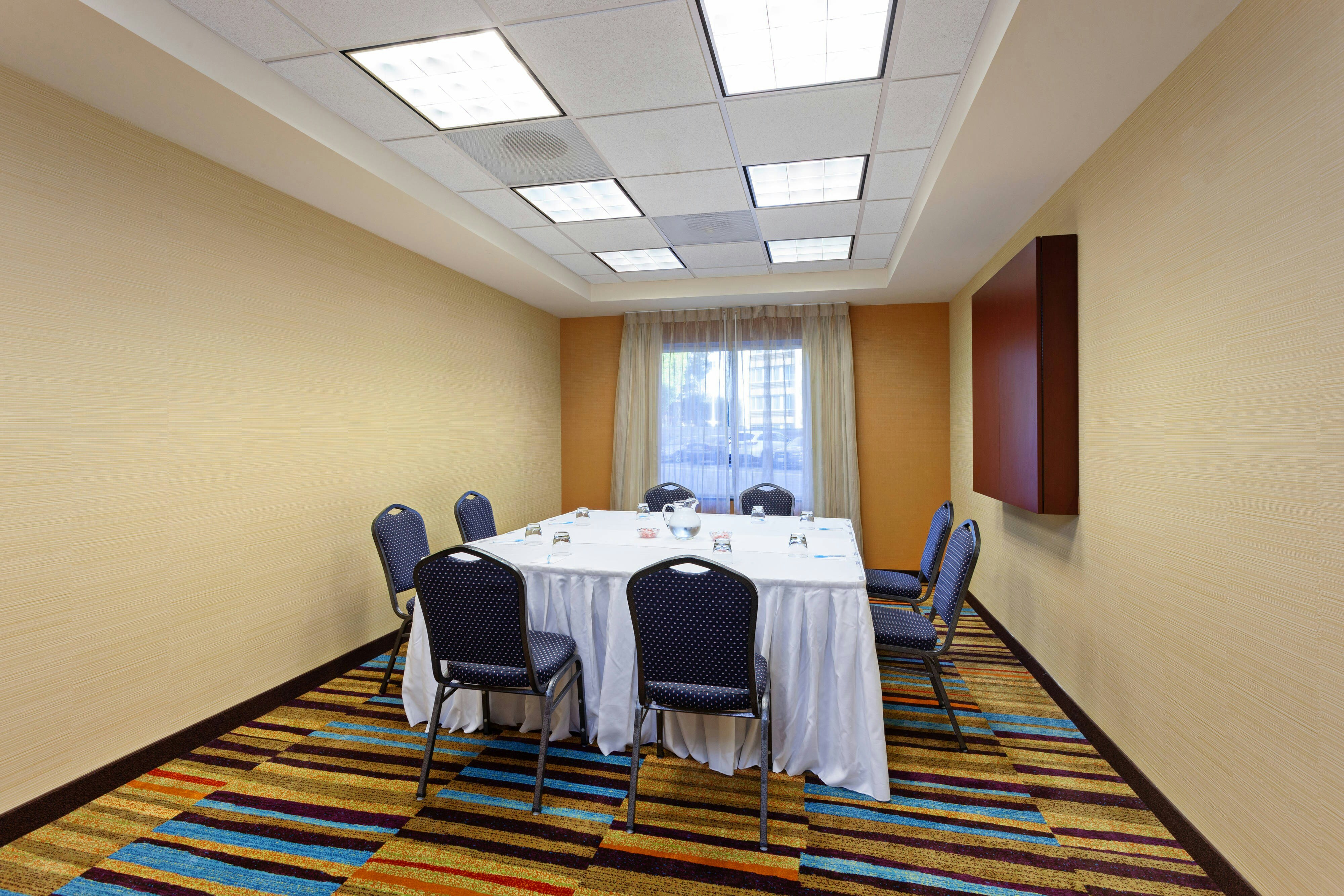 Fairfield Inn Suites Los Angeles West Covina 8/22