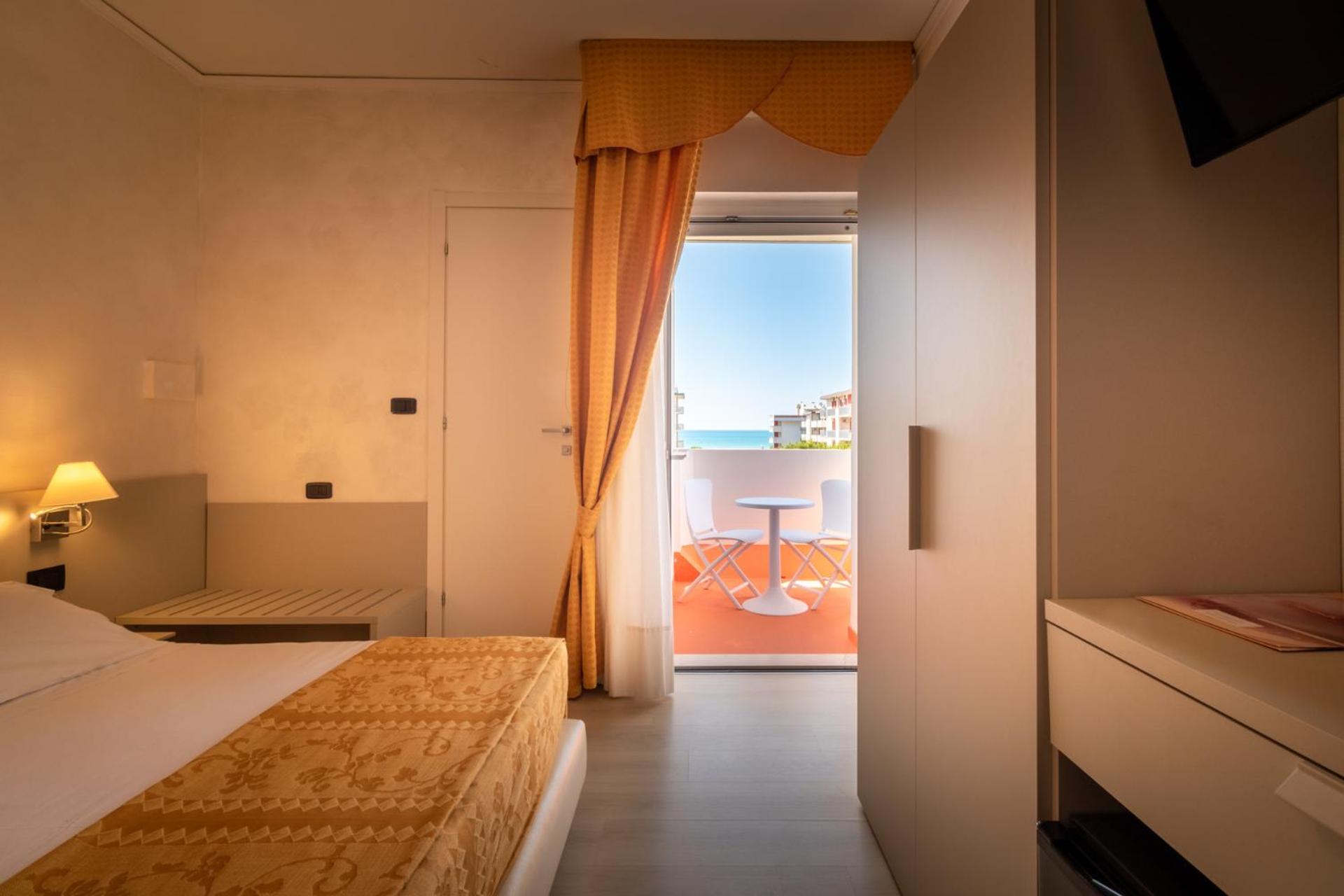 Continental B&B City Hotel 20/50