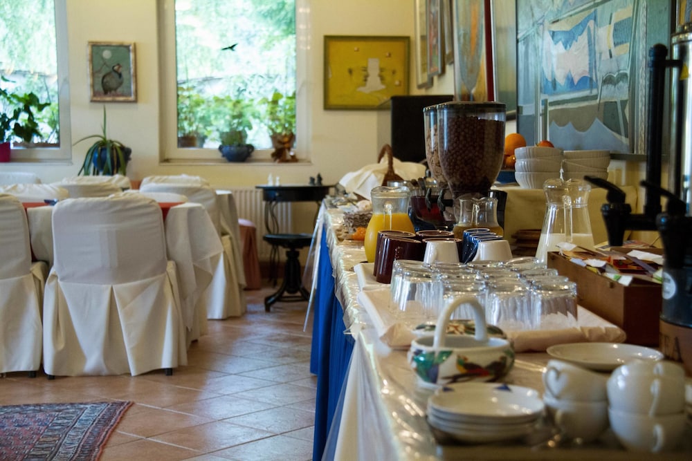 Albergo Giardino 28/50