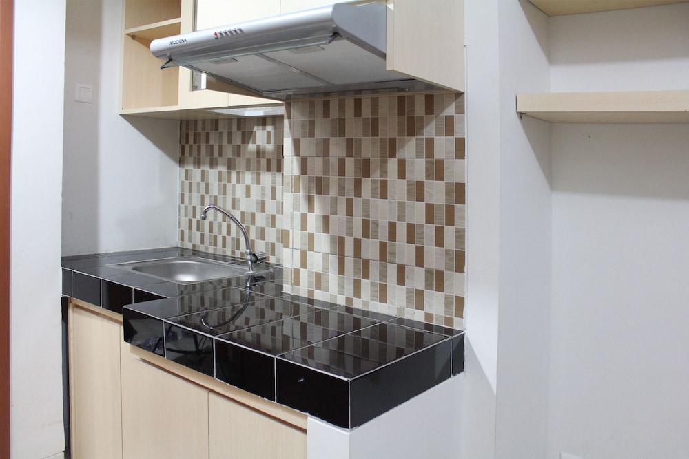 OYO 266 Margonda Residence 5 22/38